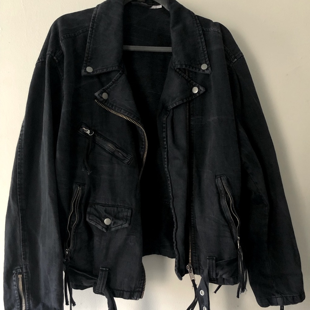 [free people] black jean jacket w/ties on side